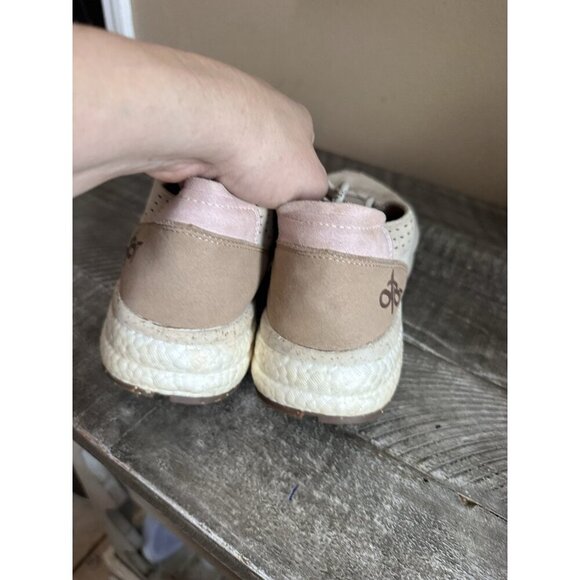 OTBT Women's Free Sneakers Rosette 8m - Picture 4 of 5